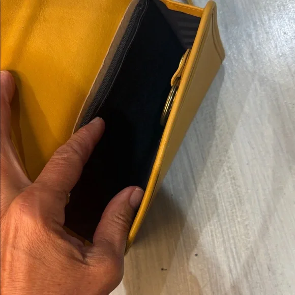 Vintage Coach Yellow Convertible Clutch Swing Wallet - Picture 7 of 11